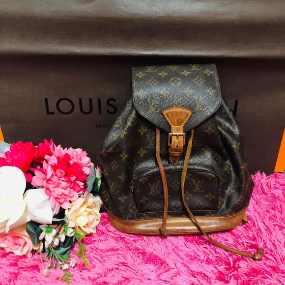 Louis Vuitton Handbags - Authentic Louis Vuitton montsouris backpack small
